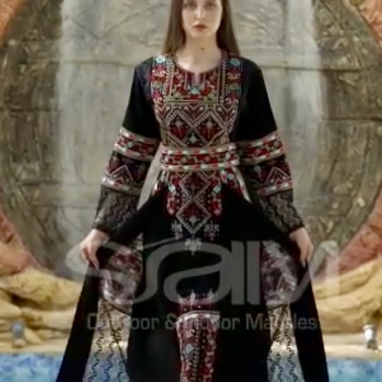 فستان مقدسي دانتيل مطرز كامل